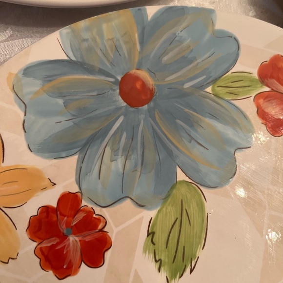 Cindy Crawford Style 9” salad plates, there are 3 total floral blues and reds - Picture 3 of 10